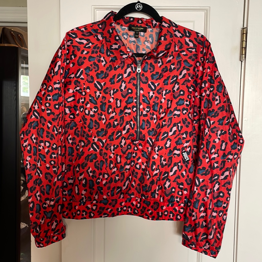 Juicy Pull Over Jacket